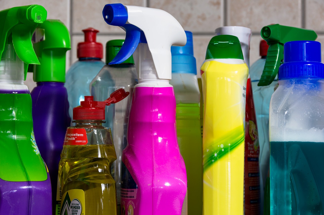 5 produtos de limpeza que nunca devem ser misturados