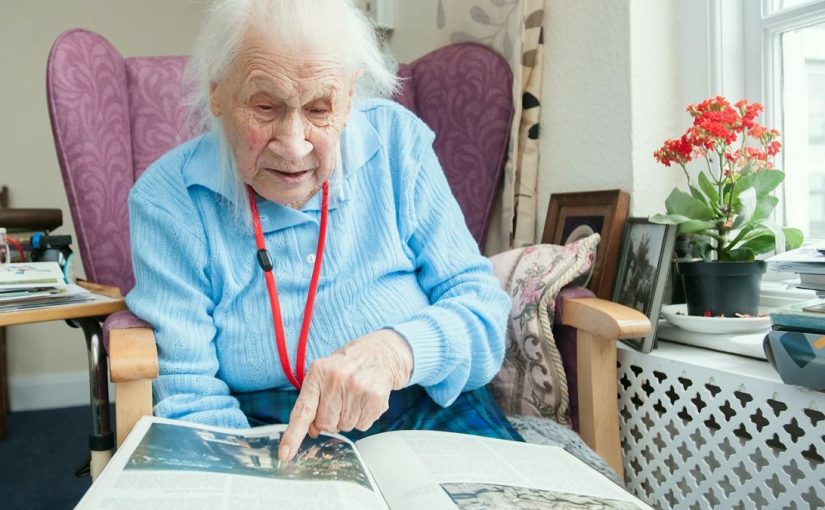 Mulher de 103 anos revela que evitar a TV é o verdadeiro segredo de sua longa vida